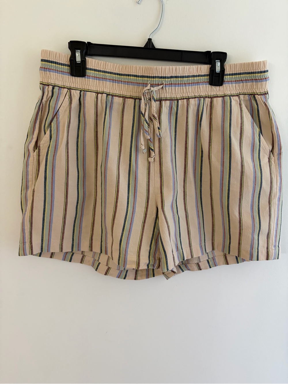 Cabi Women's Beige Striped Drawstring Shorts